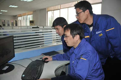 《小草集》: 講述有溫度的人物故事之四十一 計(jì)算機(jī)技術(shù)培訓(xùn)